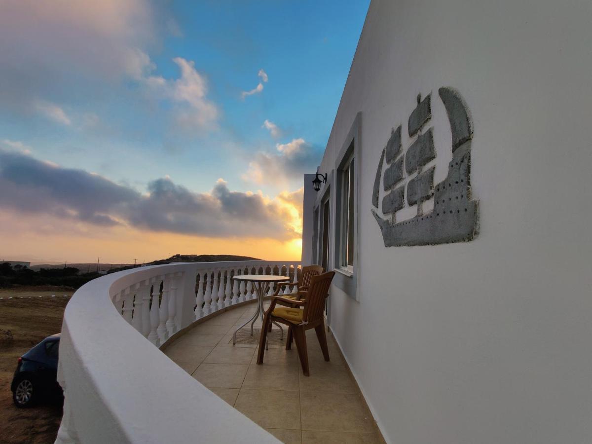 Lakena Sunset View Villa Menetaí Esterno foto