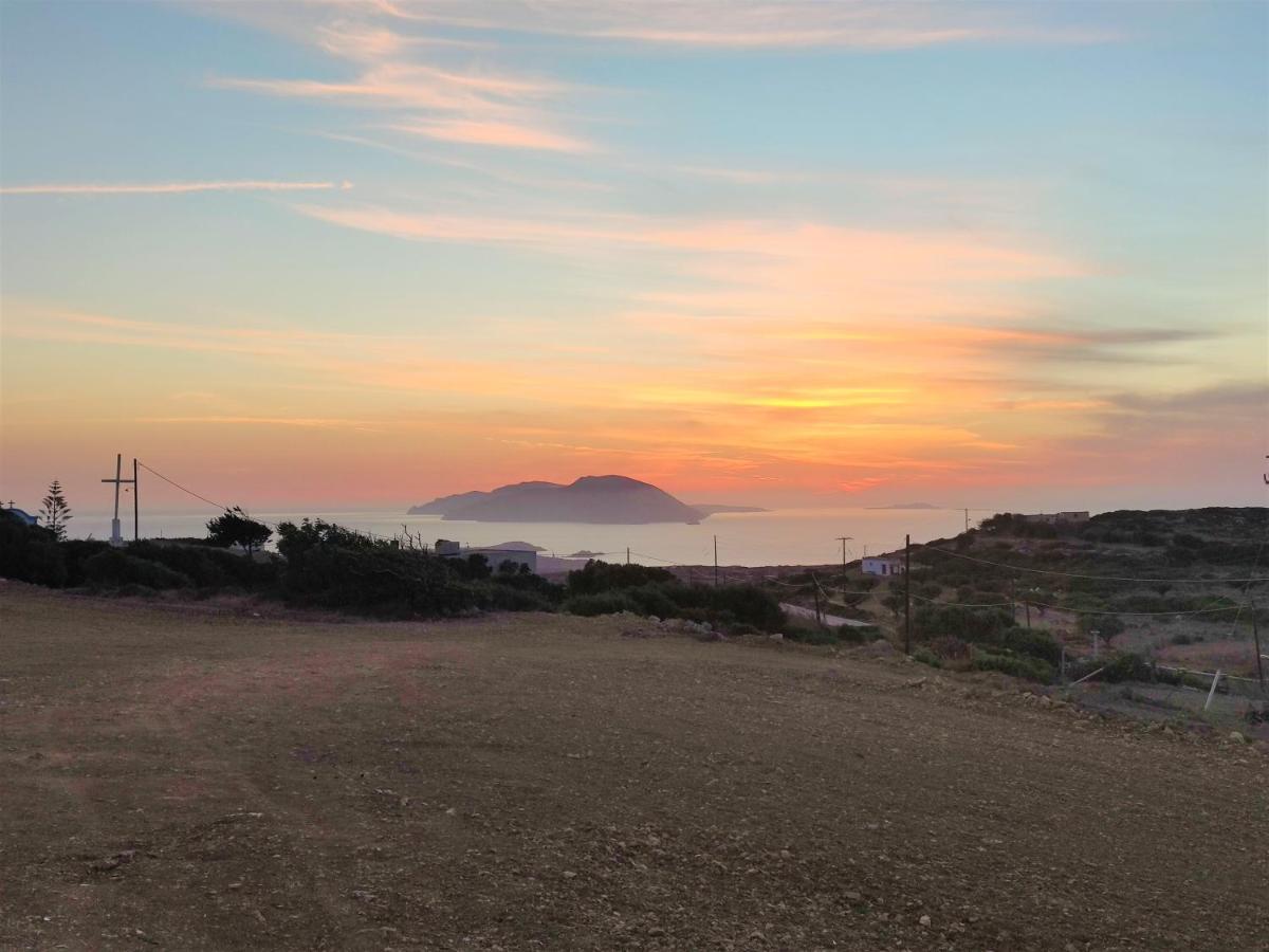 Lakena Sunset View Villa Menetaí Esterno foto